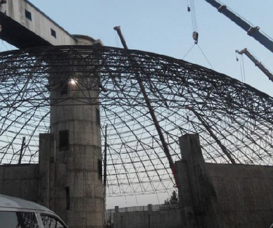 齐齐哈尔网架分条或分块安装法